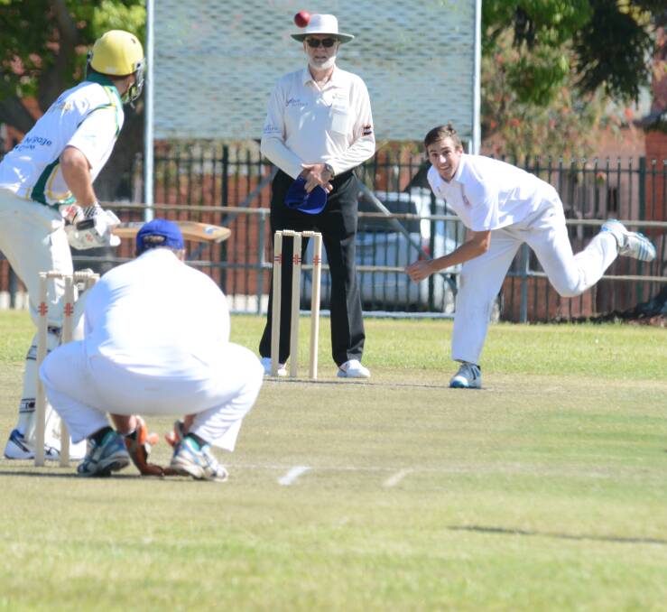 Dean Mills bowling for Manning in the opening T20 clash against Hastings played at Johnny Martin Oval. Manning won the match.