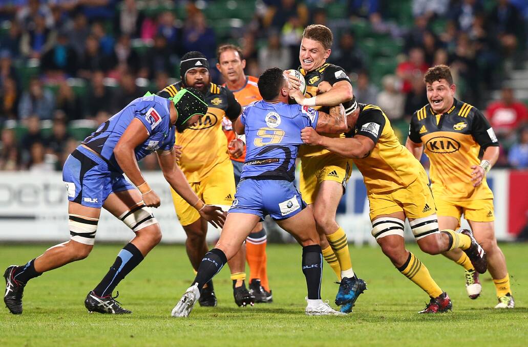 Highlights of the round 15 Super Rugby match between the Force and the Hurricanes at NIB Stadium on June 3. Photos: Getty Images