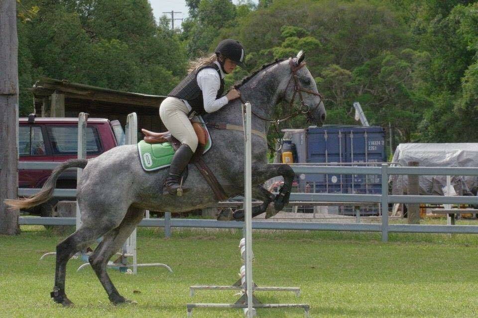 Oxley Island Pony Club member Amy Trengrove competing at the Camden Haven Gymkhana. 