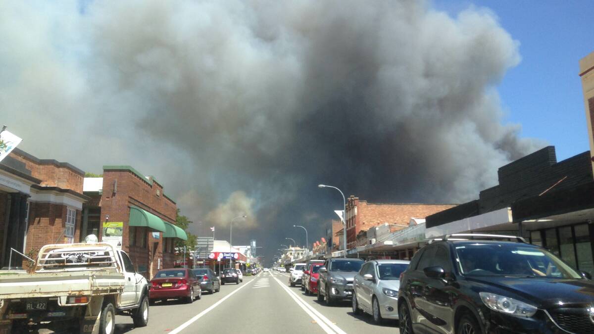 Bushfires threaten Cessnock and Port Stephens: Day One