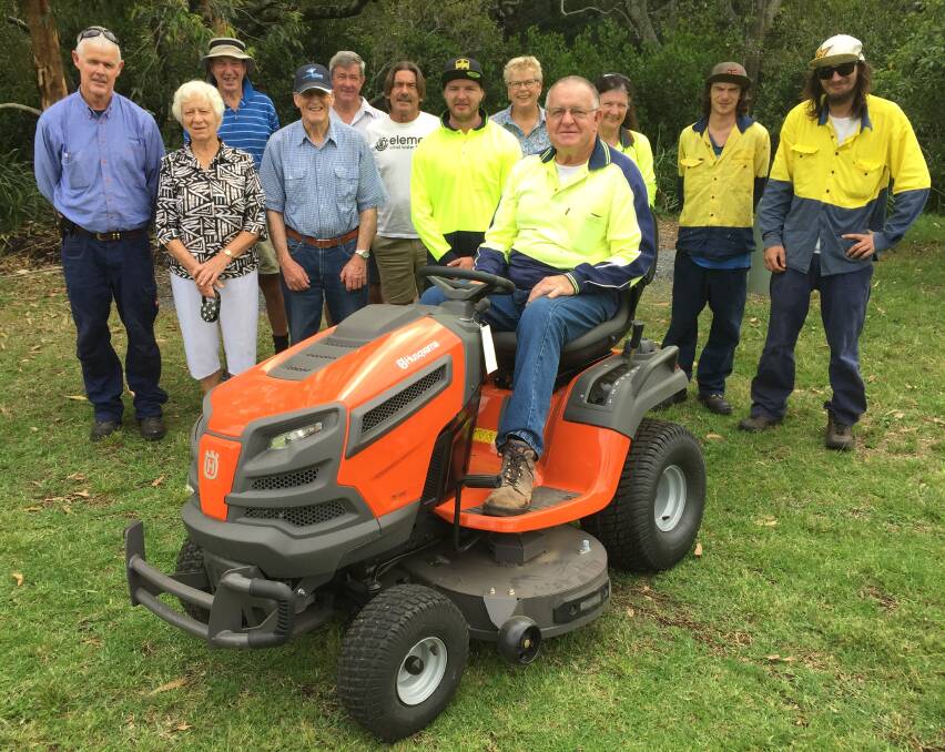 Council community liaison officer Steve Howard (left) with Glad Fernley, Brian Price, Bill Dennis, Peter Smith, Eddie Rotgans, Keegan May, Pattie Hogan, John Elcoate (seated), Jacki Stewart, Charlie Rhodes and Damian Stackman.