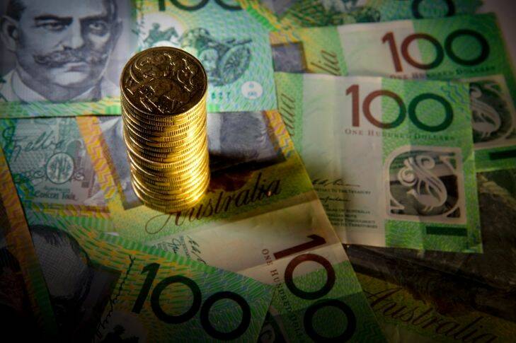 MONEY AFR 100421 MELB PIC BY JESSICA SHAPIRO...
GENERIC cash, banks, interest rates, wages, pay, import, export, notes, coins, gfc, markets, bonds, shares, parity, currency. #126107 AFR FIRST USE ONLY PLEASE!!!