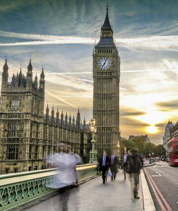 Downloadable apps can help travellers find their way around London. Photo: iStock