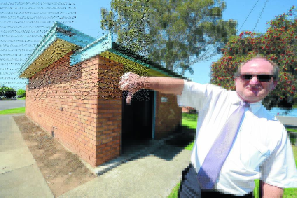 The condition of the Endeavour Place toilet block in Taree gets a thumbs down from Tidy Up Taree organiser, Graham Brown OAM. However, he hopes the community will give a big thumbs up to Greater Taree City Council's decision to fund the work of volunteers to makeover the public amenity.