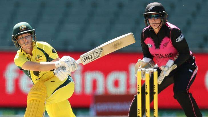 Elyse Villani in action against New Zealand in Friday's Twenty20 match. Photo: Cricket Australia/Getty Images