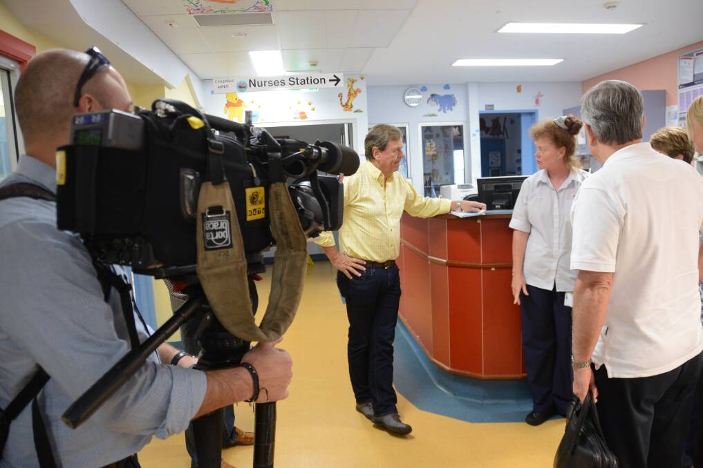Ray Martin chats with Manning Hospital's nurse unit manager of the children's ward Tracey Laidlaw.