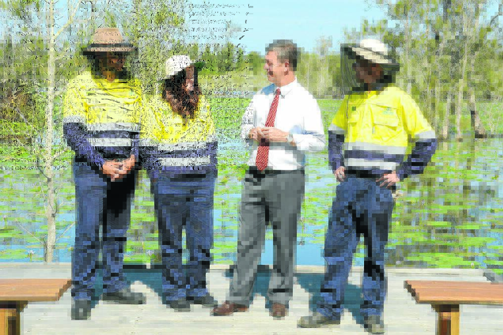 Chris Jacobs, Michelle Dubauskas, Federal member for Lyne David Gillespie and Shane Archer talk about the upcoming Green Army work at Cattai Wetlands.