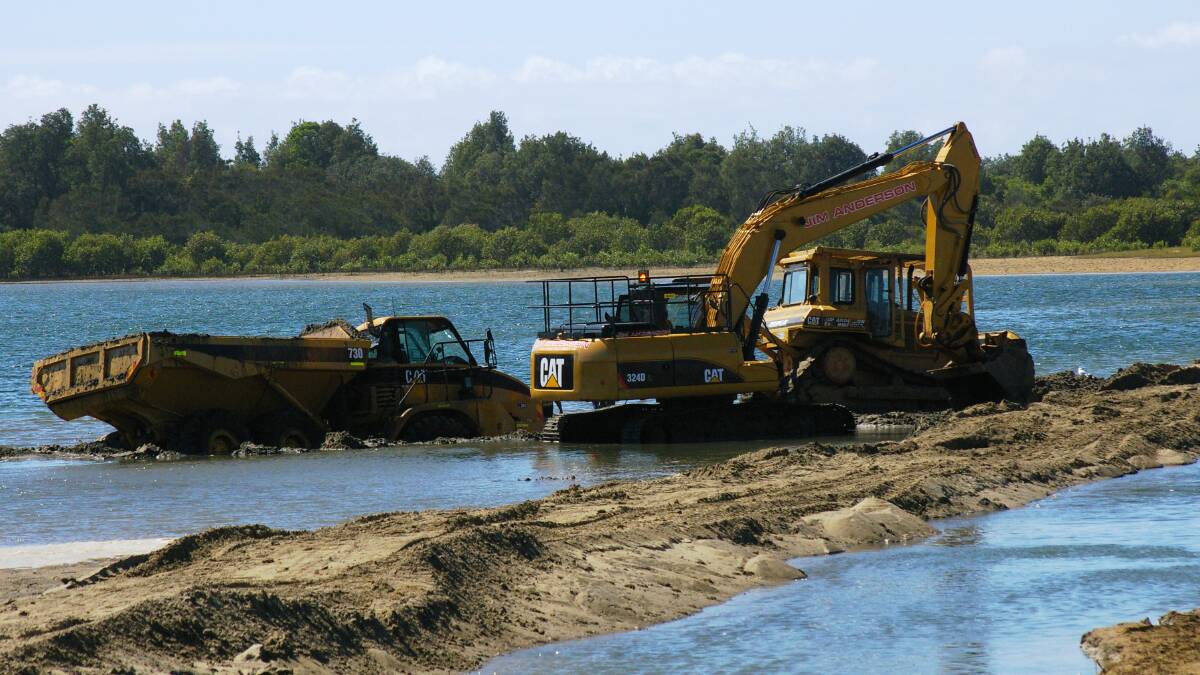 A truck has become bogged at Harrington lagoon. Photo by Genevieve Godwin from Harrington.