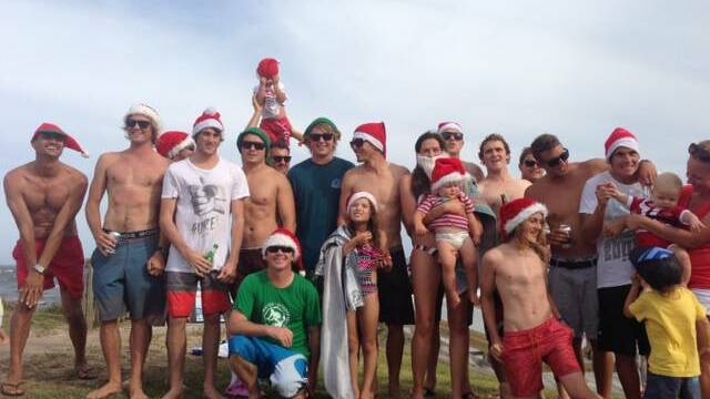 2013 Surfing Santas