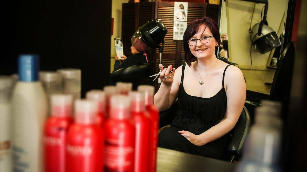 Kiama Hairdresser Jasmine Gardener is through to the next round of the WorldSkills competition for Hairdressing