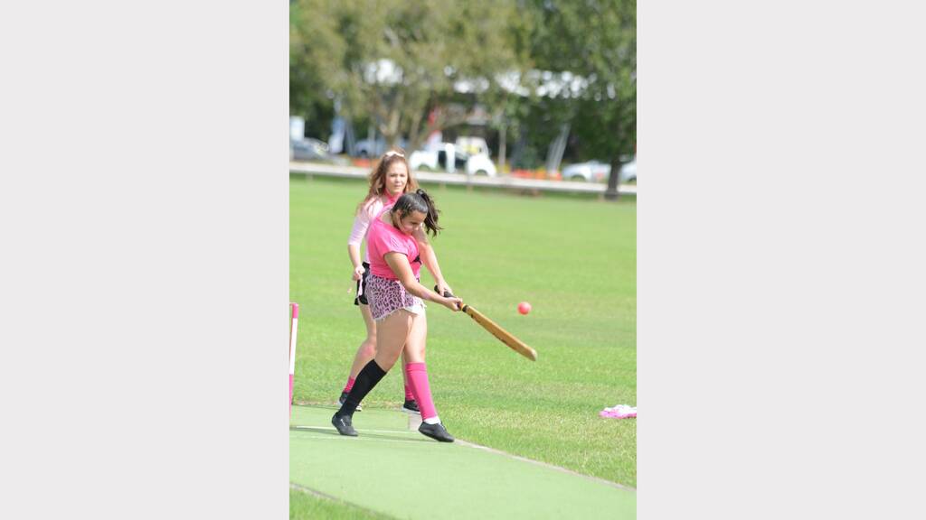 Brooke Sheldon (batting) and Jordan Chivas at Chatham High's Pink Stumps Day.