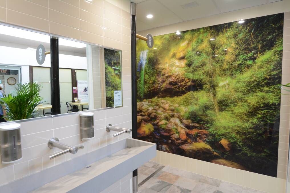 Centerpoint Arcade toilets feature the photography of internationally acclaimed Manning Valley photographer, Rodney Trenchard of Red Door Dynamic Imaging. 