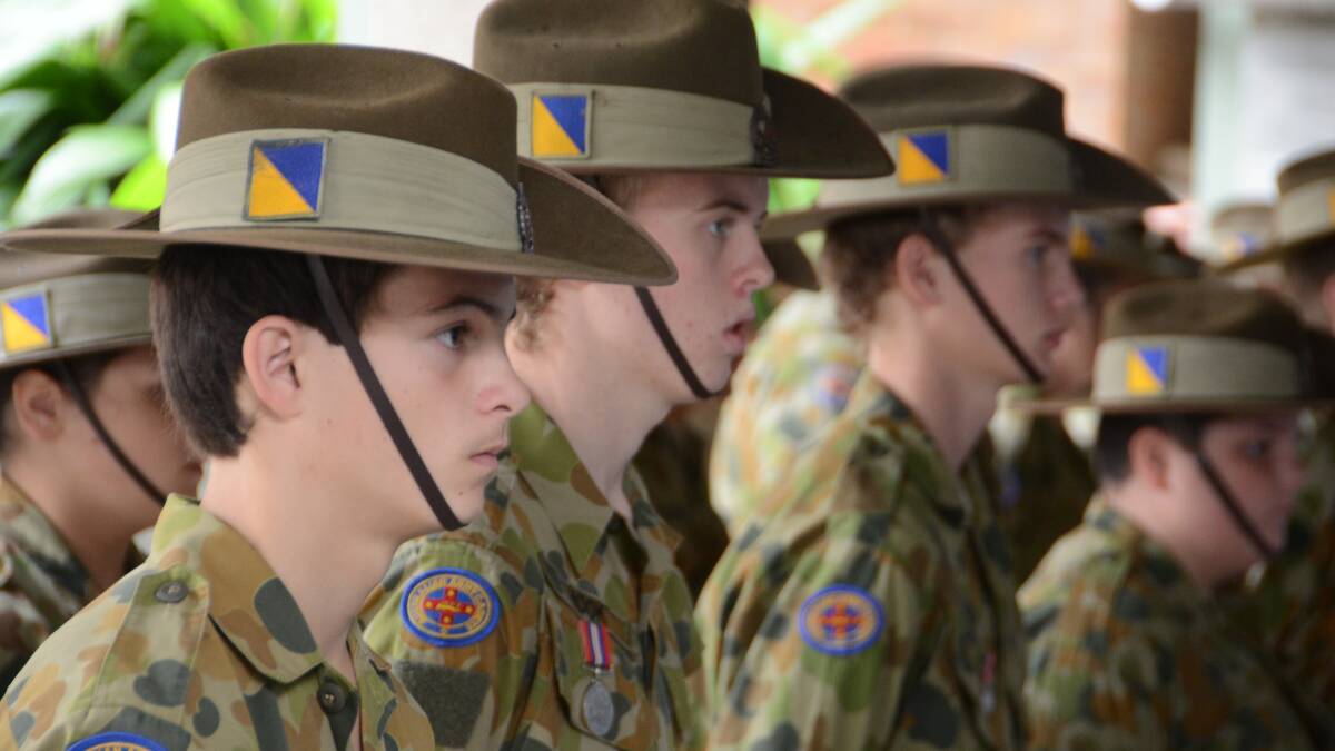 Hundreds turn out for Taree's Anzac service