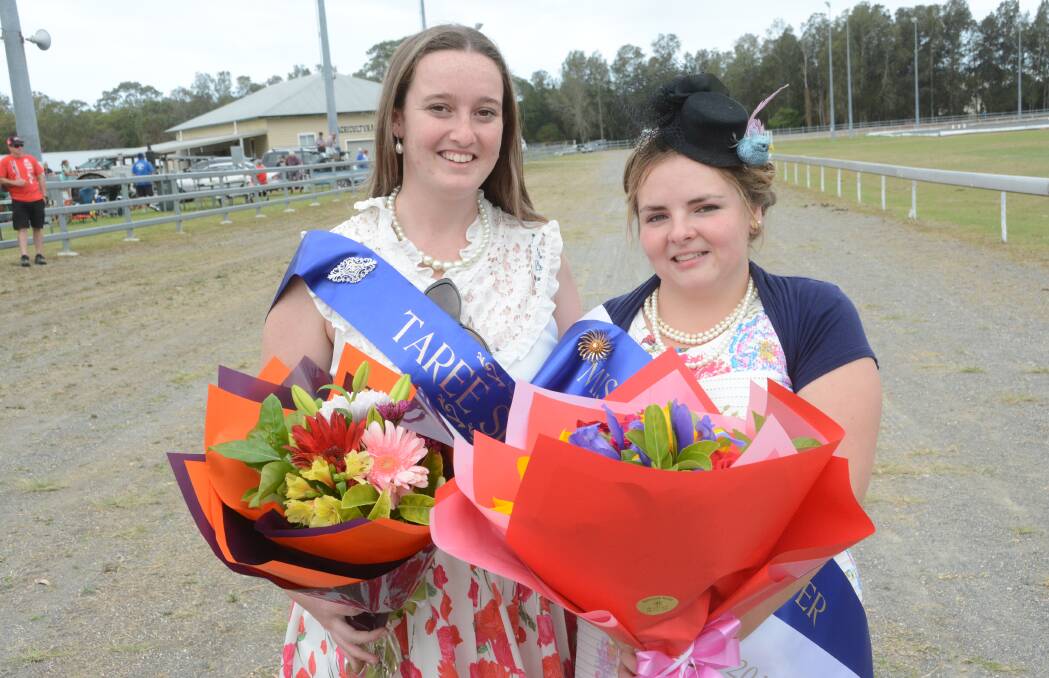 Samantha (right) received her sash from 2016 Taree Showgirl Victoria Lee (left). 