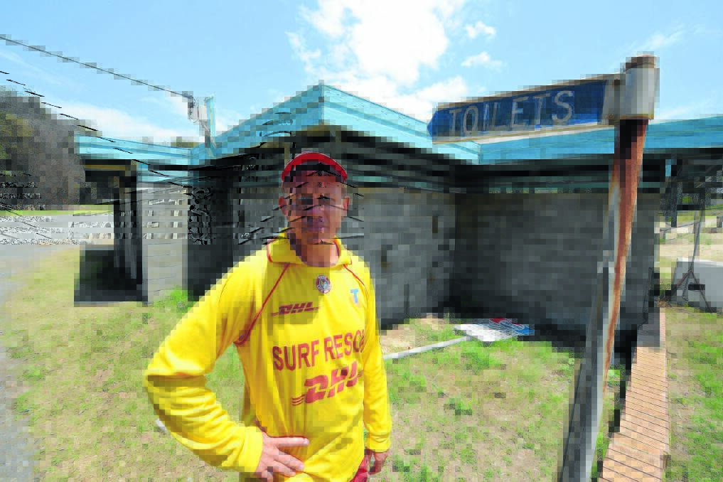 Crowdy Head surf club members have been abused about the condition of toilets near the club, according to club president Allan Davis.
