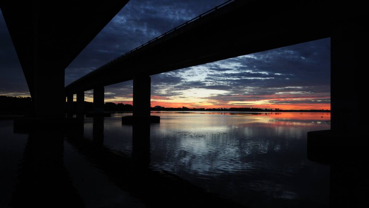 Daybreak on the Manning - Under the Ella Simon bridge at the end of Pampoolah road.