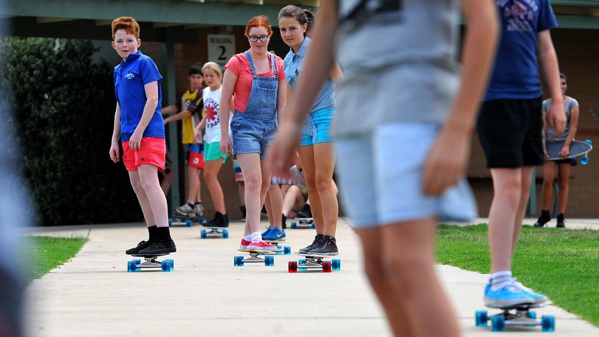 WAGGA WAGGA: The Riverina Anglican College students wrapped up the school and celebrated by testing of their new longboards. Picture: Addison Hamilton