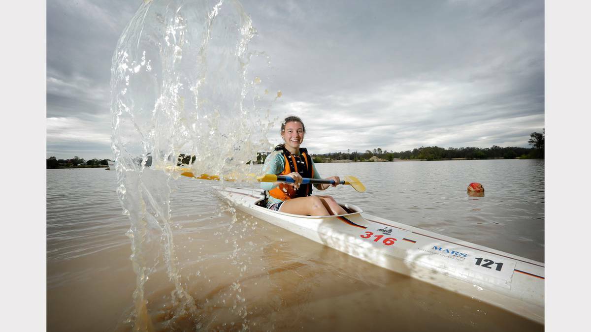 ALBURY: Victory Lutheran College year 11 student Laura Collins, 17, enjoyed a morning out paddling at Gateway Lakes as part of their activities week. Picture: TARA GOONAN