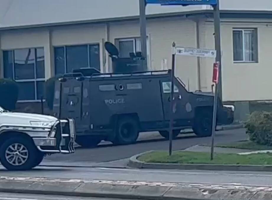 Armoured police vehicles were spotted driving down Geoffrey Debenham Street, Kempsey, before two men were arrested. Picture provided by Seth Wood Blacksmith
