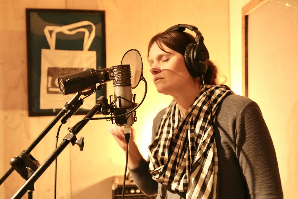 Vocalist Anna Weatherup records Always By Your Side.