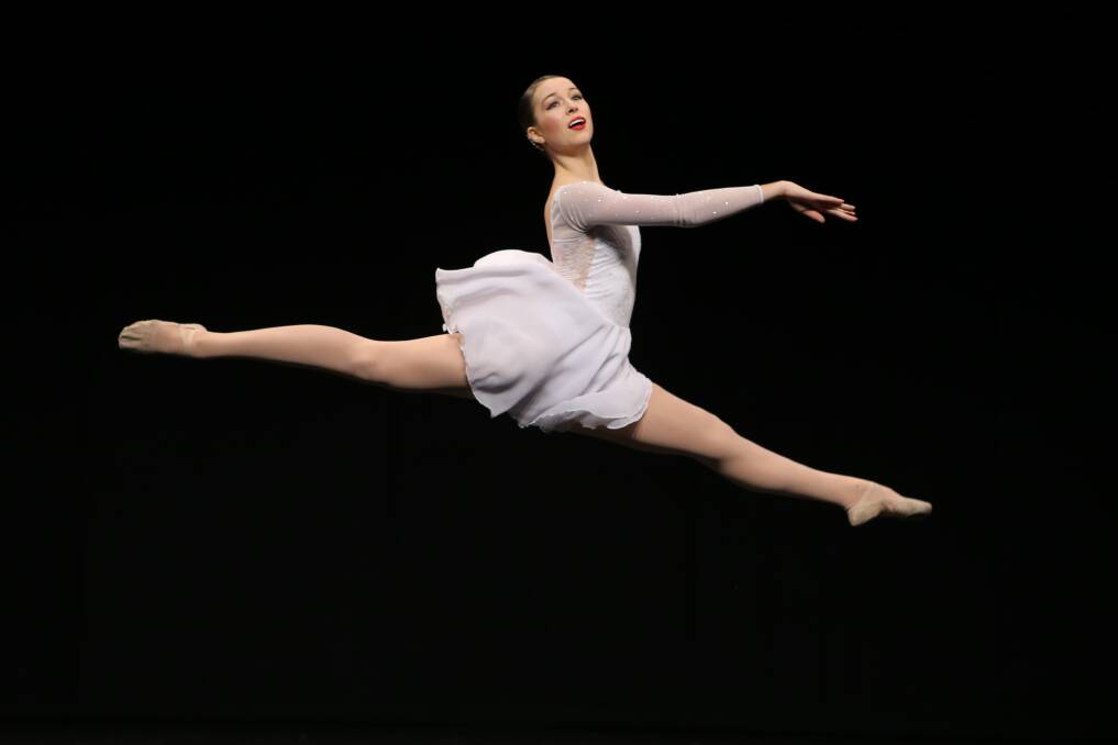 Elizabeth Avery (Taree) placed first in Section 653 Open Intermediate Modern Expressive Championship 14 yrs and under and Section 643 Open Intermediate Classical Ballet Championship 14 years and under.