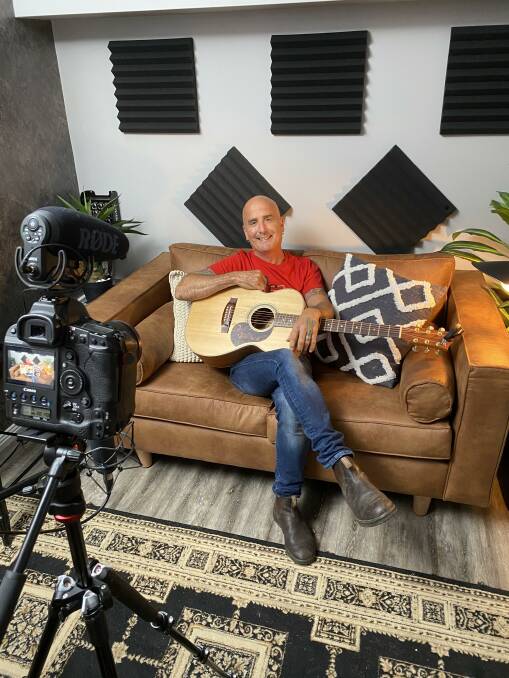 Matt Zarb in the Jake Davey Studios, where he has recorded short educational videos for the Australian Children's Music Foundation.