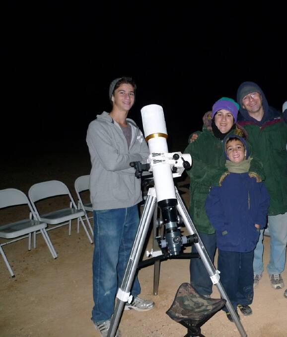 Rug up: Winter astronomy demands warm clothes and hot drinks. Credit: Astronomy Israel.