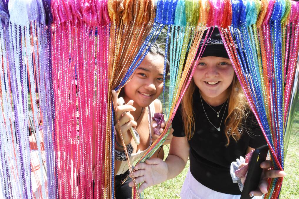Community comes together: Amy Miller and Keira King at the Black Head Bazaar, on again this weekend. Photo: Scott Calvin.