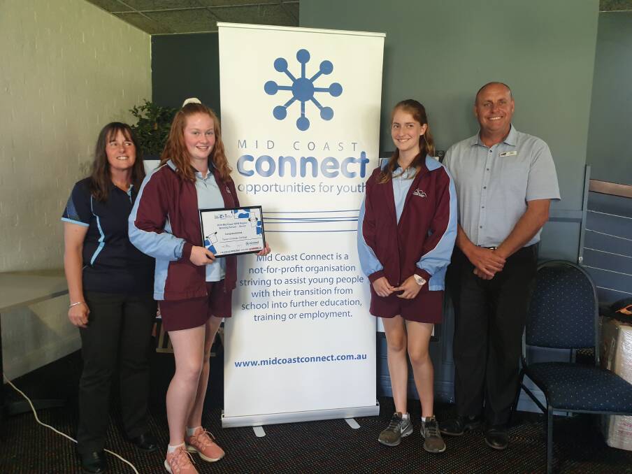 Senior school prize winners: Jenny Fraser (Mid Coast Connect), Georga Smethurst, Jasmine Bishop and Wayne Green (Teacher at Taree Christian College).