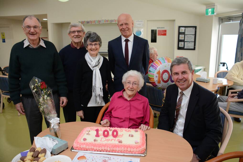 Doris Tickle with son David Tickle, son-in-law Bill Skuse, daughter Jean Skuse, MidCoast Council mayor David West and member for Lyne Dr David Gillespie.