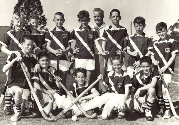 Stephen Powles with his Chatham Hockey Club team-mates in 1960.