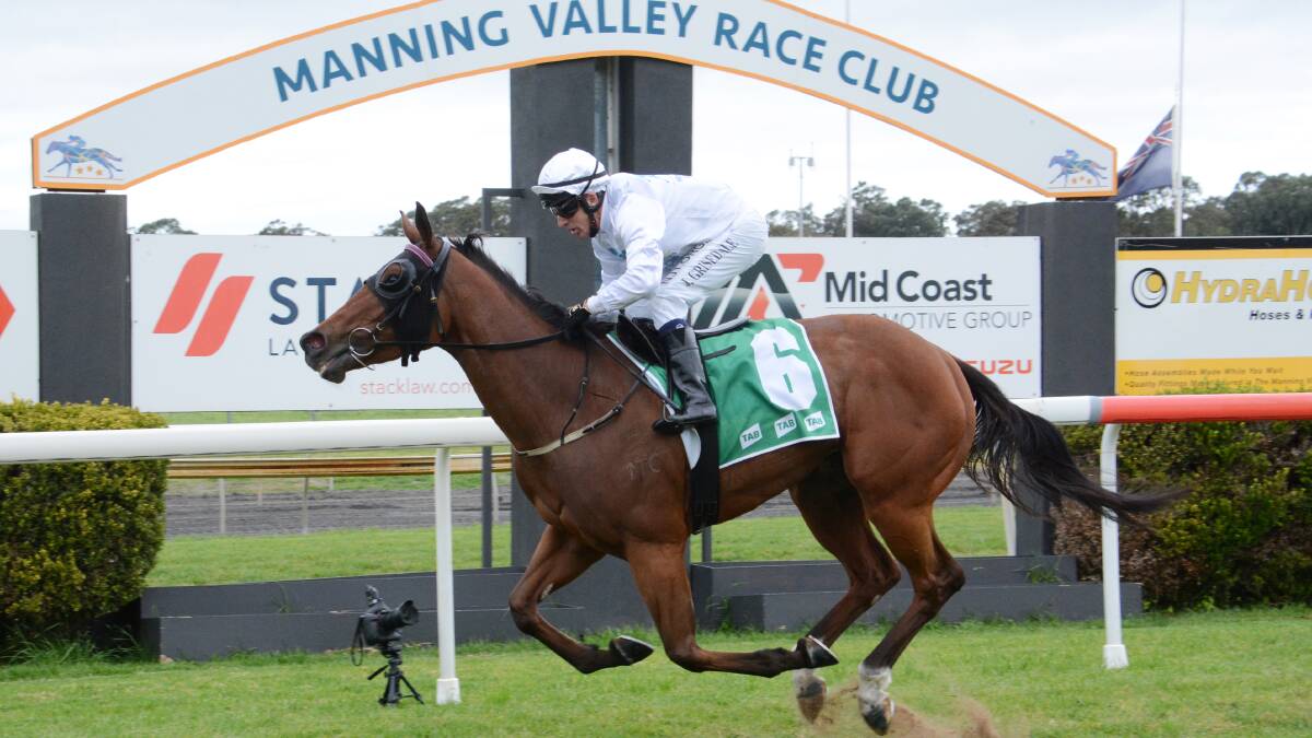 Qadira Star ($4.40), ridden by Jon Grisedale, scored the easiest win of the day at Taree on Tuesday when taking out the Mid Coast Automotive Maiden over 1000m.