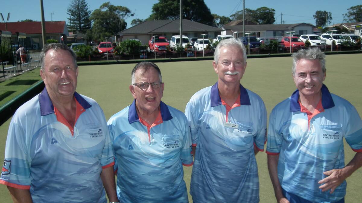 Senior champions \Kevin Robinson, Rex Johnston, Wayne Wright, Jeff Lewis (Tuncurry Beach)