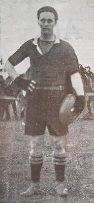 Oscar Quinlivan was a member of the Manning side that played the All Blacks on July 28 1920 at Taree Park.