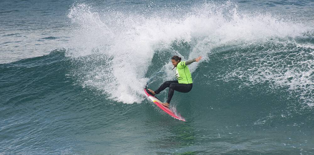 Pacific Palms competitor Mel Bartz smashed apart the punchy right handers on offer at Boomerang Beach to win the over 35 women's division at the NSW Surfmasters. Photo: Ethan Smith / Surfing NSW Social: @ethdogsmith / @surfing_nsw