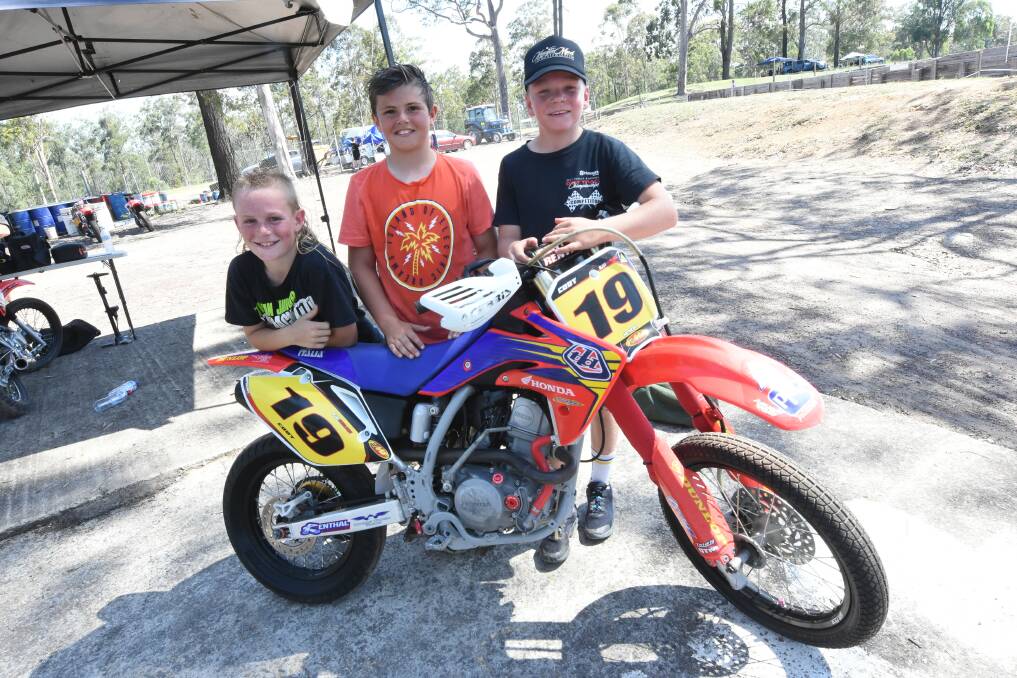 Taree juniors Cody Wilby and Zane Hopkins with Cameron Dunker from Kurri at the recent interclub meeting at the Old Bar Roadside Circuit.