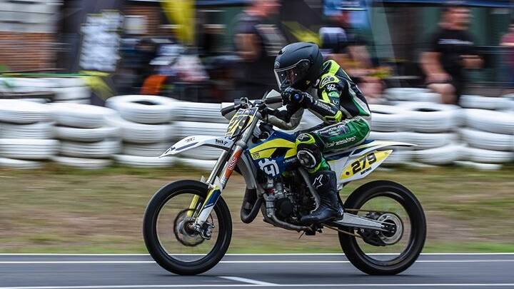 Taree Motorcycle Club's Hayden Nelson is the early leads of the Australian Supermoto Champinship. Linda Middleton Photography