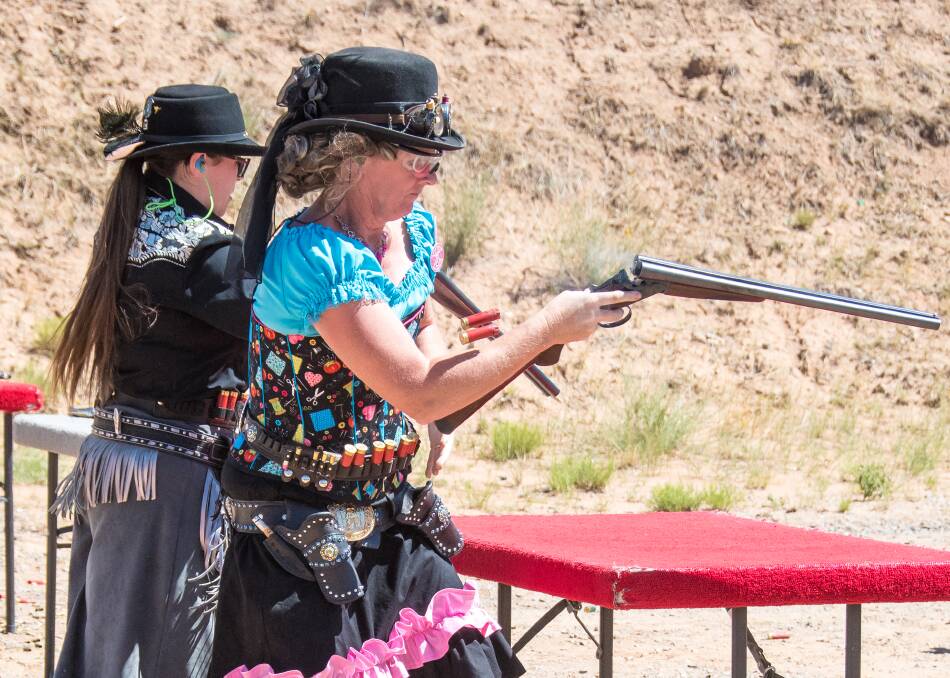 Aim and fire: Joanne will be defending her lady wrangler world title in 2019. Photo: supplied.