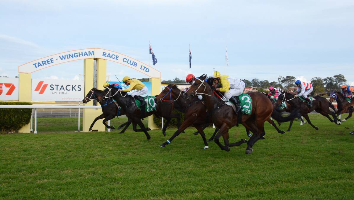 There was a great finish to the Wingham Cup, the race eventually won by Who Is Game, ridden by Grant Buckley and starting at $5.