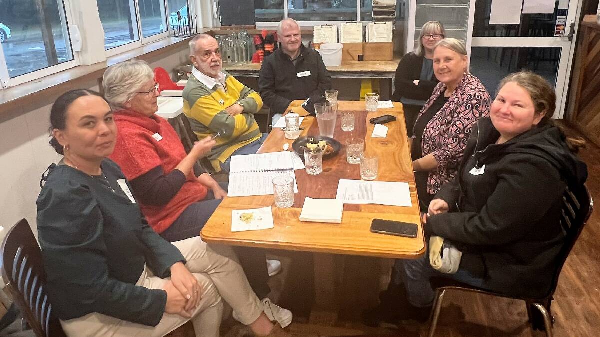 Old Bar Manning Point Business and Community Association members meet with Mayor Claire Pontin.