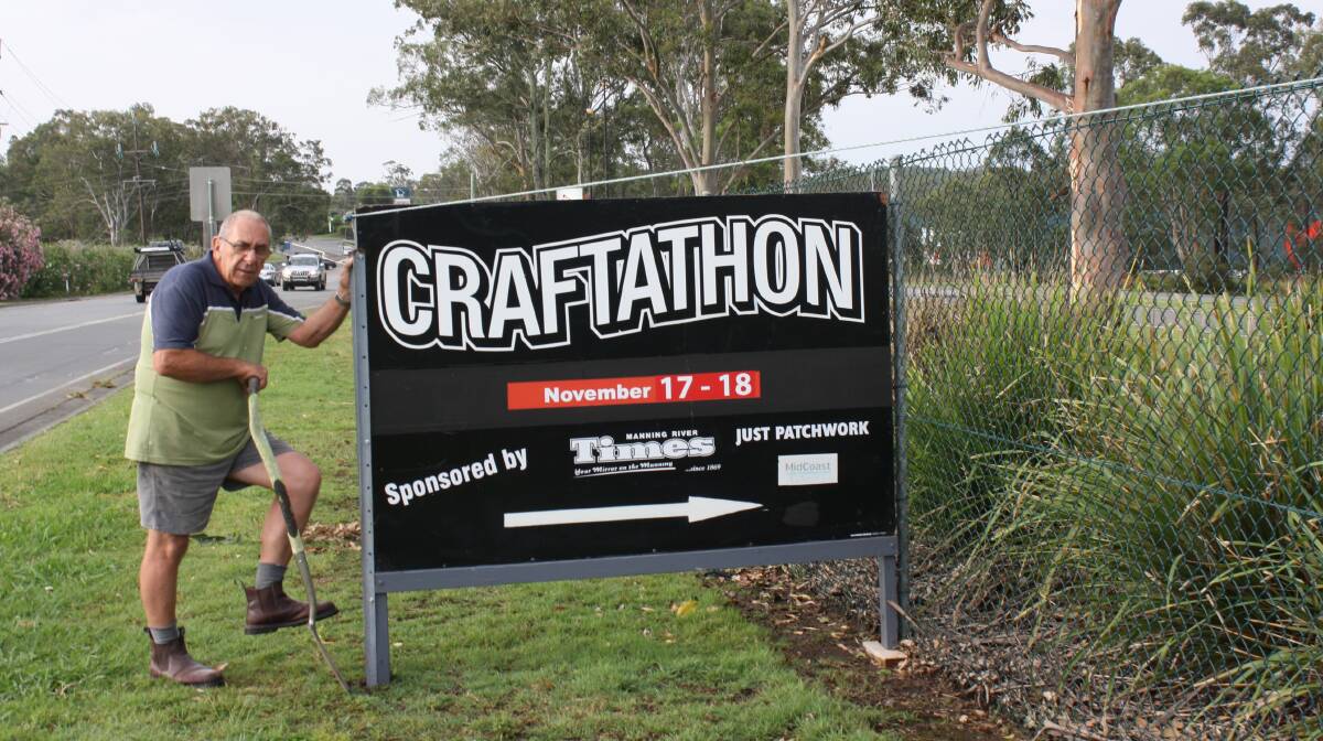 After 20 years Allan Eyb has erected the Craftathon sign for the last time.
