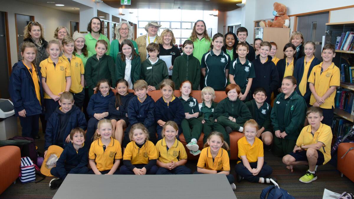 Students from Coopernook and Lansdowne schools, their parents and supports at the University of Newcastle's Department of Rural Health campus at Taree.