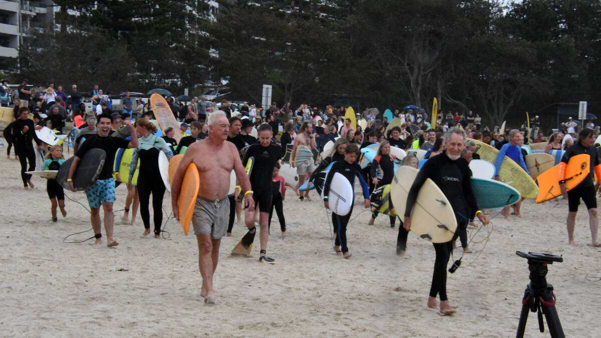 Gallery of world record paddle out to pay tribute to Zac Young. Pictures by Scott Calvin 