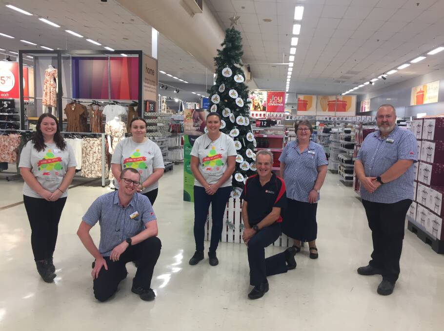 Salvos welfare officer, David Hardaker, welcomed Kmart Forster's contribution; Jordy Best, Michael Gill, Mel Finlayson, Mikaela Blows, Troy Haness and Debbie Hatton.