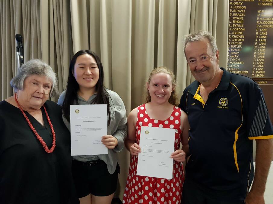 Ray Wallis Education Scholarships 2019 - Lyn Wallis, Ezabell Kong, Clare Septhon and  Peter Smith. Photo supplied.
