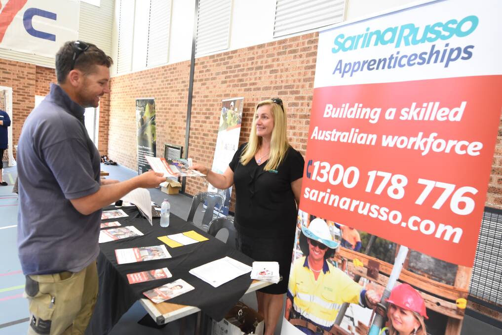 Jenny McKenzie from Sarina Russo Apprenticeships provides Matt King with information about apprenticeships.