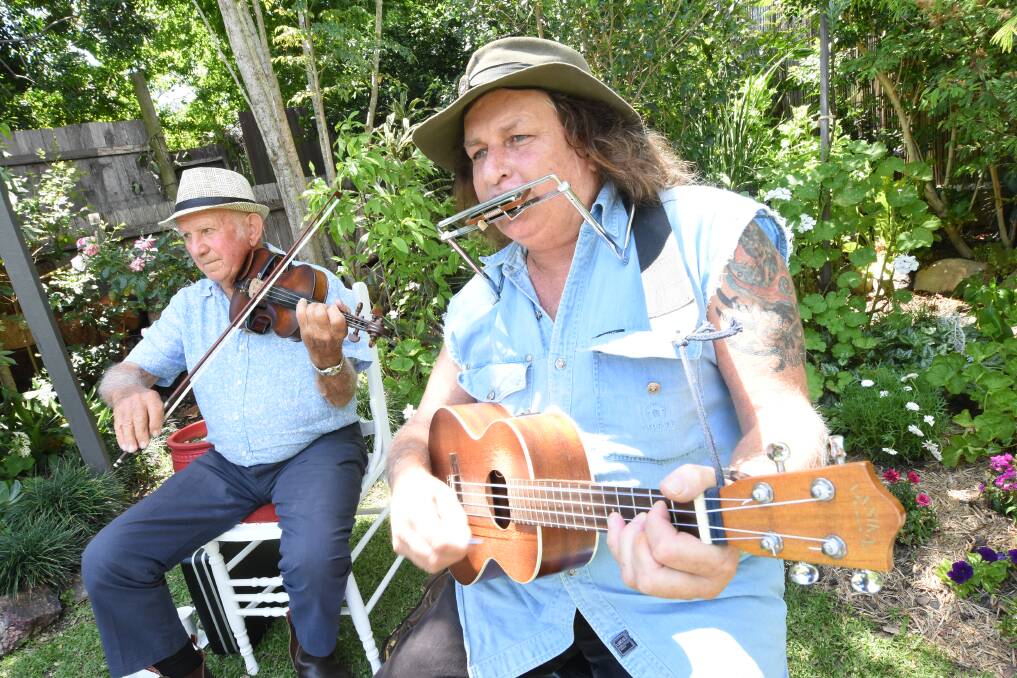 Norm Lambert and Danny Wood delighted visitors to Porthe-Eden garden with their animated musical entertainment.
