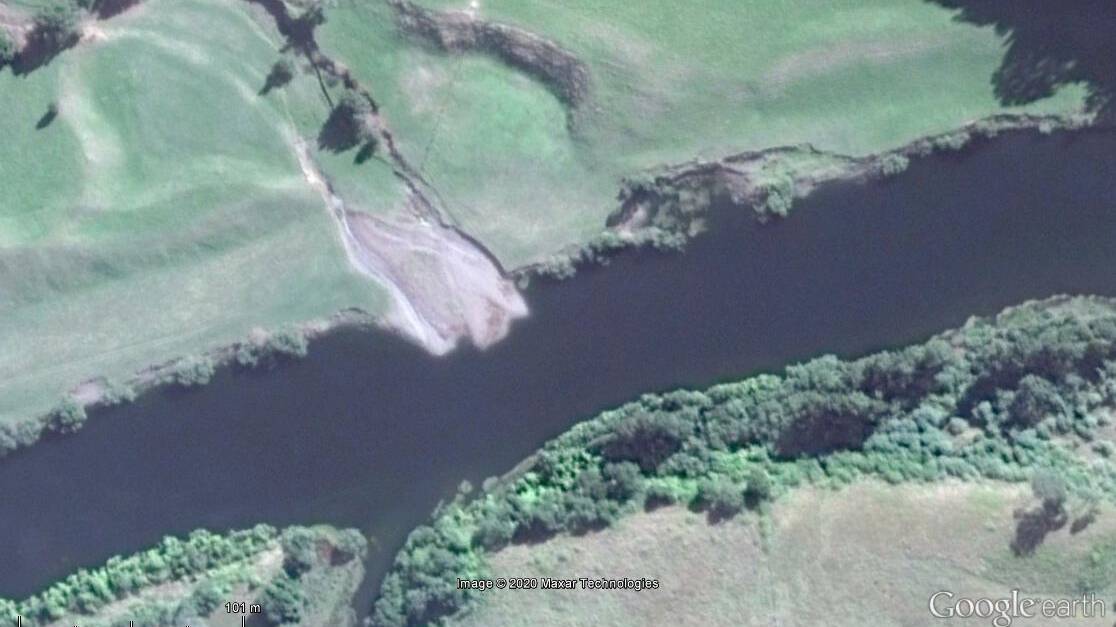 A Google Earth image of an important drought refuge pool in the Manning River upstream of Mount George which is starting to infill with sediment (see the delta on the far side) from a tributary stream with a largely cleared catchment. 