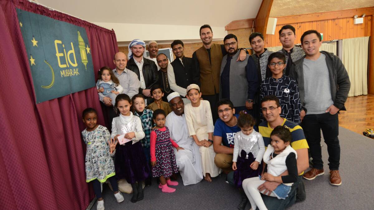 Community comes together to celebrate end of Ramadan | Photos