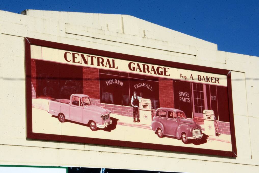 The mural above Manning Pumps and Irrigation in Isabella Street Wingham. Photo: Scott Calvin